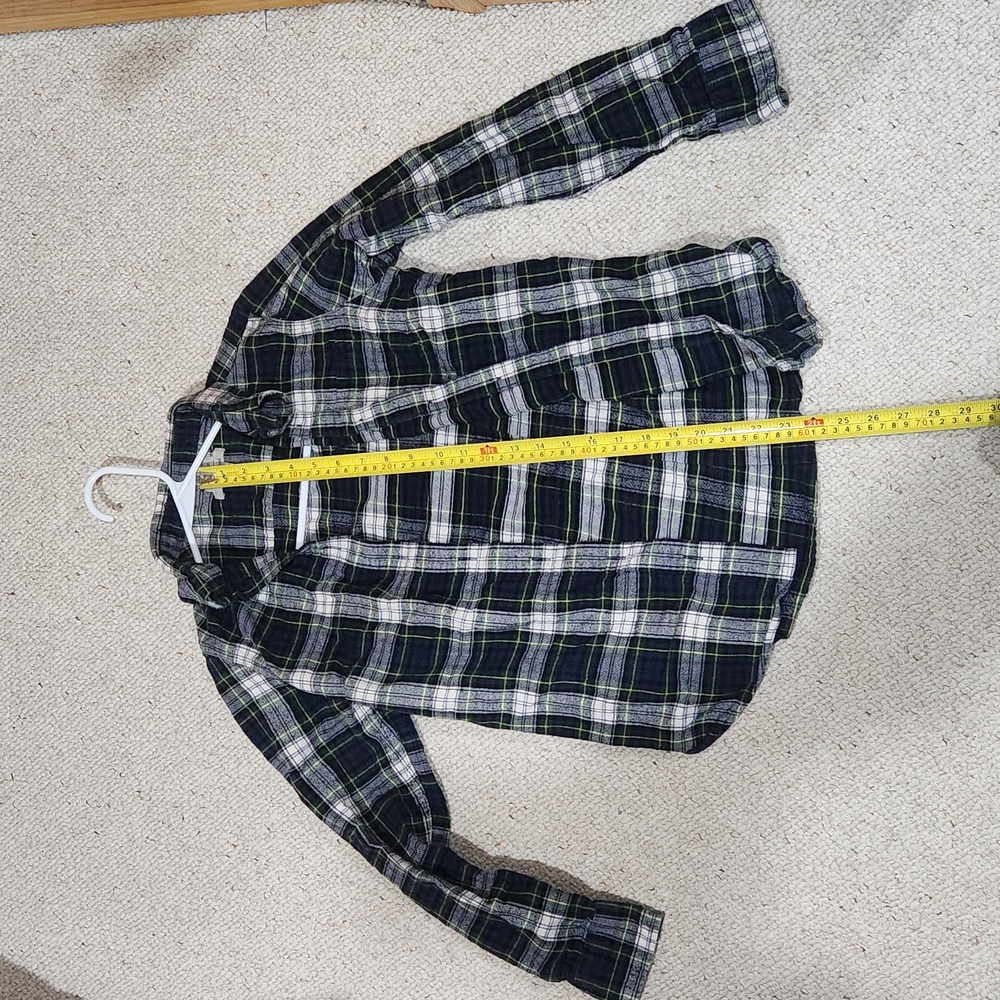 LL BEAN Shirt Womens Medium Blue Green Scotch Plaid Relaxed Fit Flannel Ladies